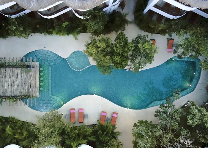 Hotel Aluna