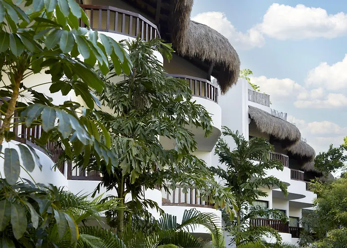 Aluna Hotel 5*